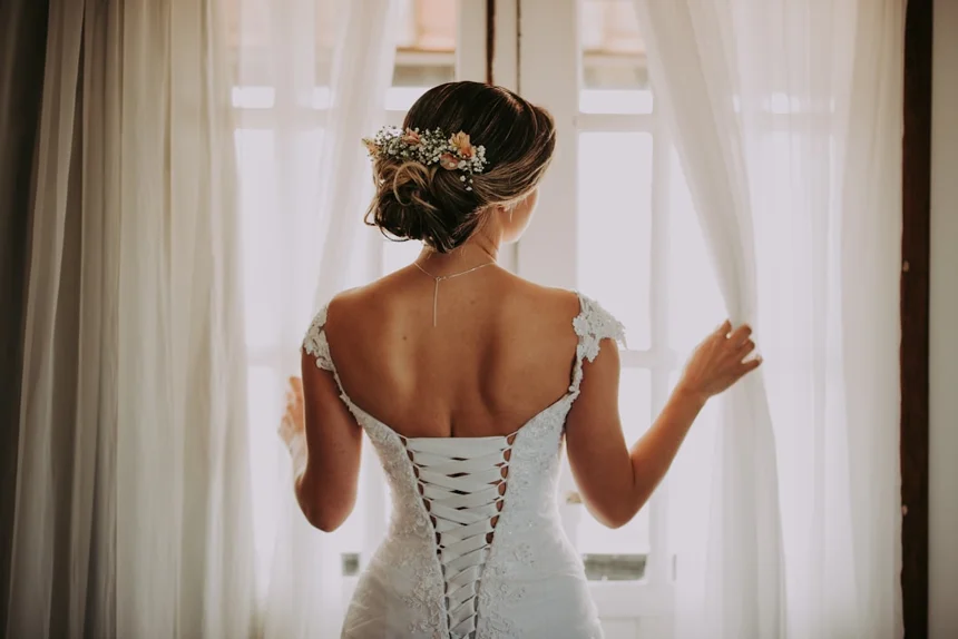 Wedding dress