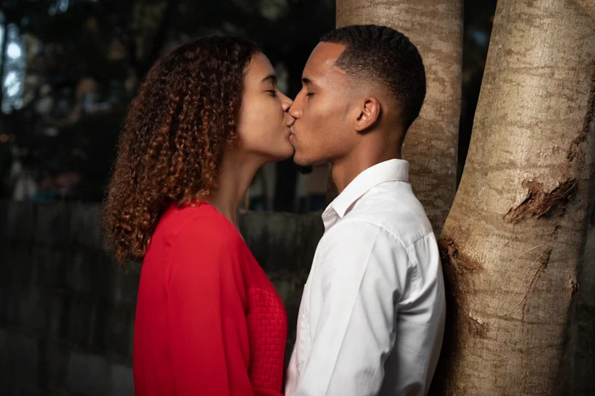 Kiss