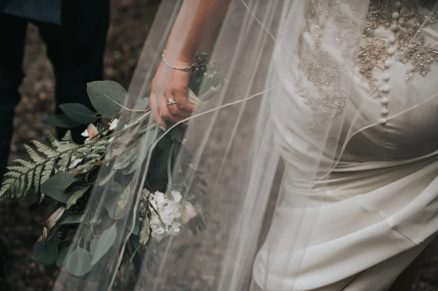 Wedding dress